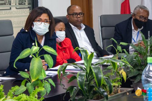 Réouverture des frontières - Coordonner les actions dans la lutte contre le trafic illicite et la contrebande