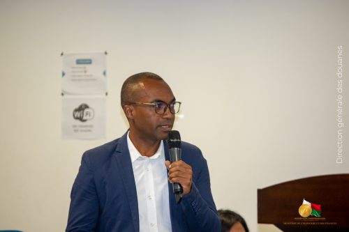 Les nouveaux textes réglementaires en matière d’entrepôt privé CAD, TM, MAD expliqués aux opérateurs économiques