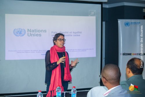 Les agences des Nations Unies s’imprègnent des procédures de dédouanement