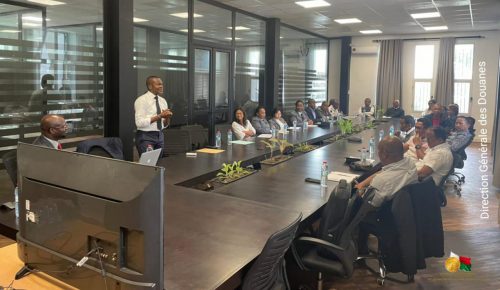 Projet INAMA : L'OMD en mission au Bureau des douanes de Toamasina