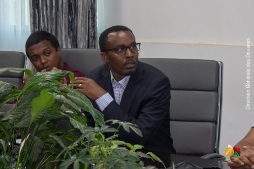 Collaboration entre le FMI et la Douane Malagasy