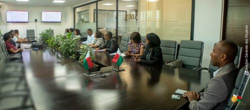 Collaboration entre le FMI et la Douane Malagasy