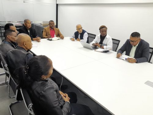Nouvelle collaboration - Une rencontre de l'équipe du bureau des douanes d'Ivato et l'équipe du Service Vétérinaire