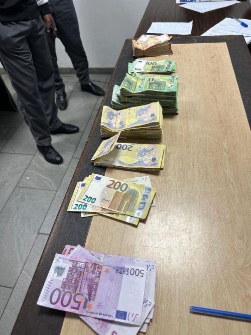 Trafic de devise : 108 200 euros saisie à l'aéroport d'Ivato