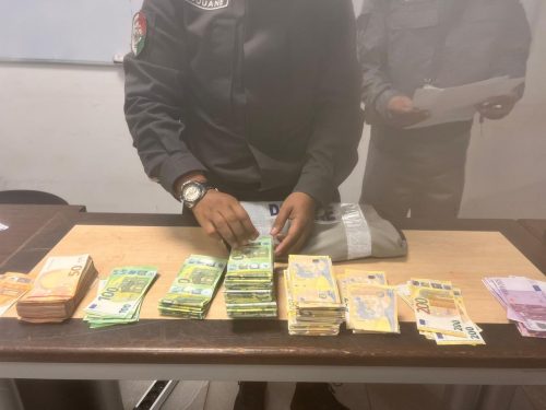 Trafic de devise : 108 200 euros saisie à l'aéroport d'Ivato
