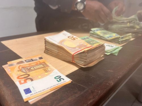 Trafic de devise : 108 200 euros saisie à l'aéroport d'Ivato