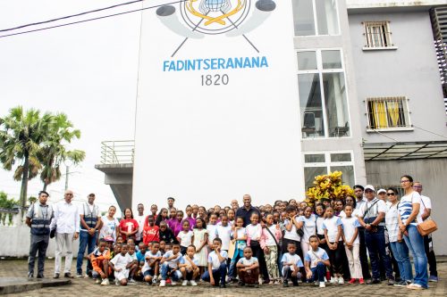 Les élèves de Toamasina découvrent les activités de la Douane