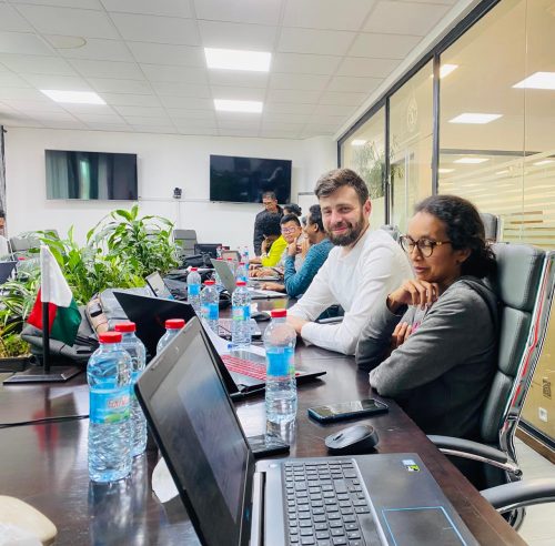 Rapport préliminaire des experts sur l’intelligence artificielle du FMI : une bonne base pour parvenir à une utilisation généralisée de l’IA au sein de la Douane Malagasy