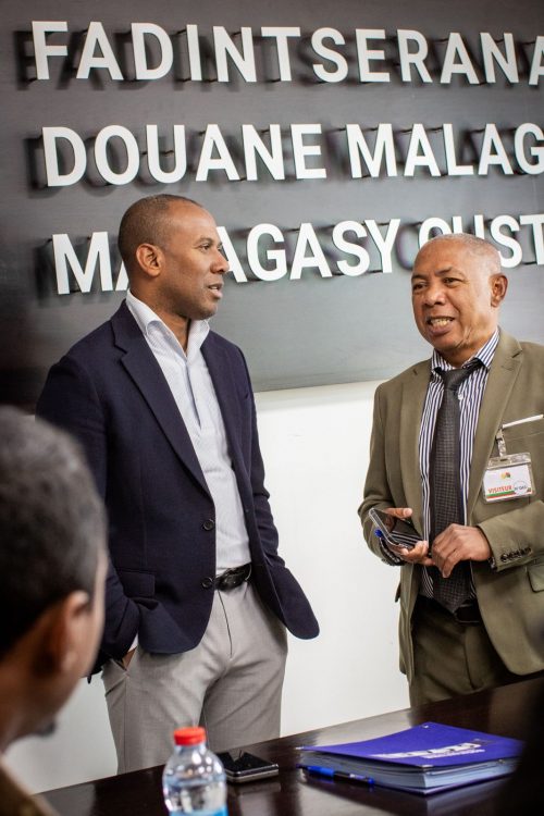 La Douane Malagasy s’allie à l’École nationale d’informatique de Fianarantsoa pour développer l’intelligence artificielle