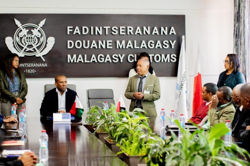 La Douane Malagasy s’allie à l’École nationale d’informatique de Fianarantsoa pour développer l’intelligence artificielle