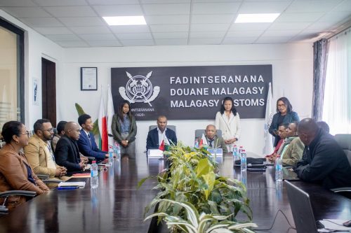 La Douane Malagasy s’allie à l’École nationale d’informatique de Fianarantsoa pour développer l’intelligence artificielle