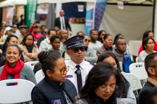 Mettre l'humain au centre des réformes de la douane malagasy