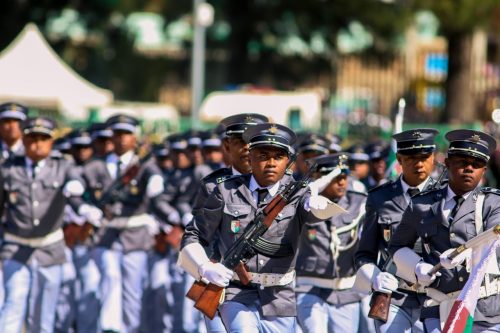 La Douane Malagasy au défilé du 26 juin 2025