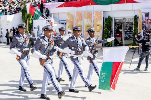 La Douane Malagasy au défilé du 26 juin 2025