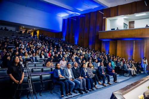 La Douane malagasy, pionnière de l’intelligence artificielle, ouvre le débat sur la souveraineté des données avec le monde universitaire
