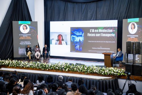 La Douane malagasy, pionnière de l’intelligence artificielle, ouvre le débat sur la souveraineté des données avec le monde universitaire