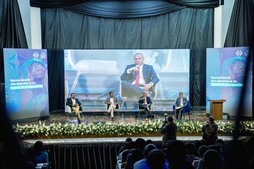 La Douane malagasy, pionnière de l’intelligence artificielle, ouvre le débat sur la souveraineté des données avec le monde universitaire