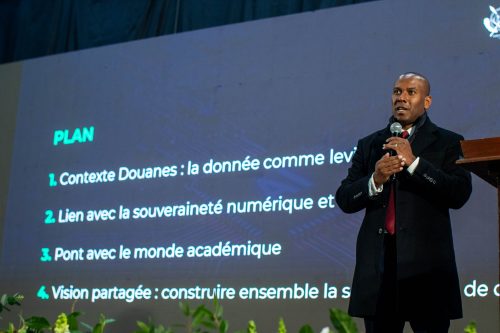 La Douane malagasy, pionnière de l’intelligence artificielle, ouvre le débat sur la souveraineté des données avec le monde universitaire