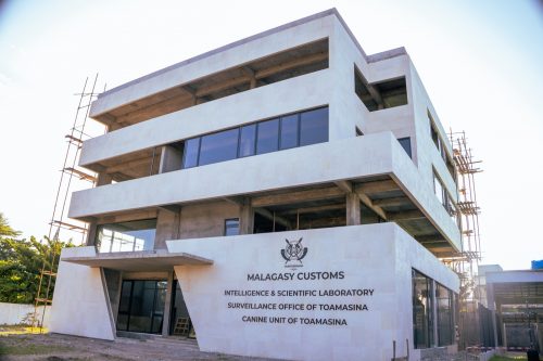La Douane Malagasy lance son “Intelligence and Scientific Laboratory” à Toamasina