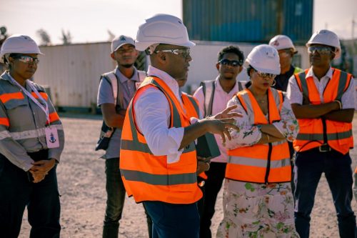 La Douane Malagasy et QMM unissent leurs efforts pour normaliser les procédures et les infrastructures douanières au port d’Ehoala